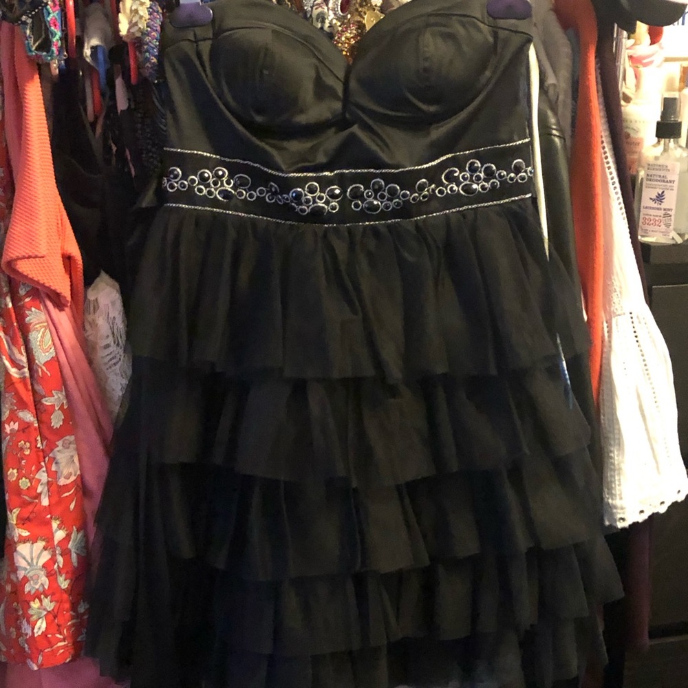 Forever 21 Black Strapless Cocktail Dress